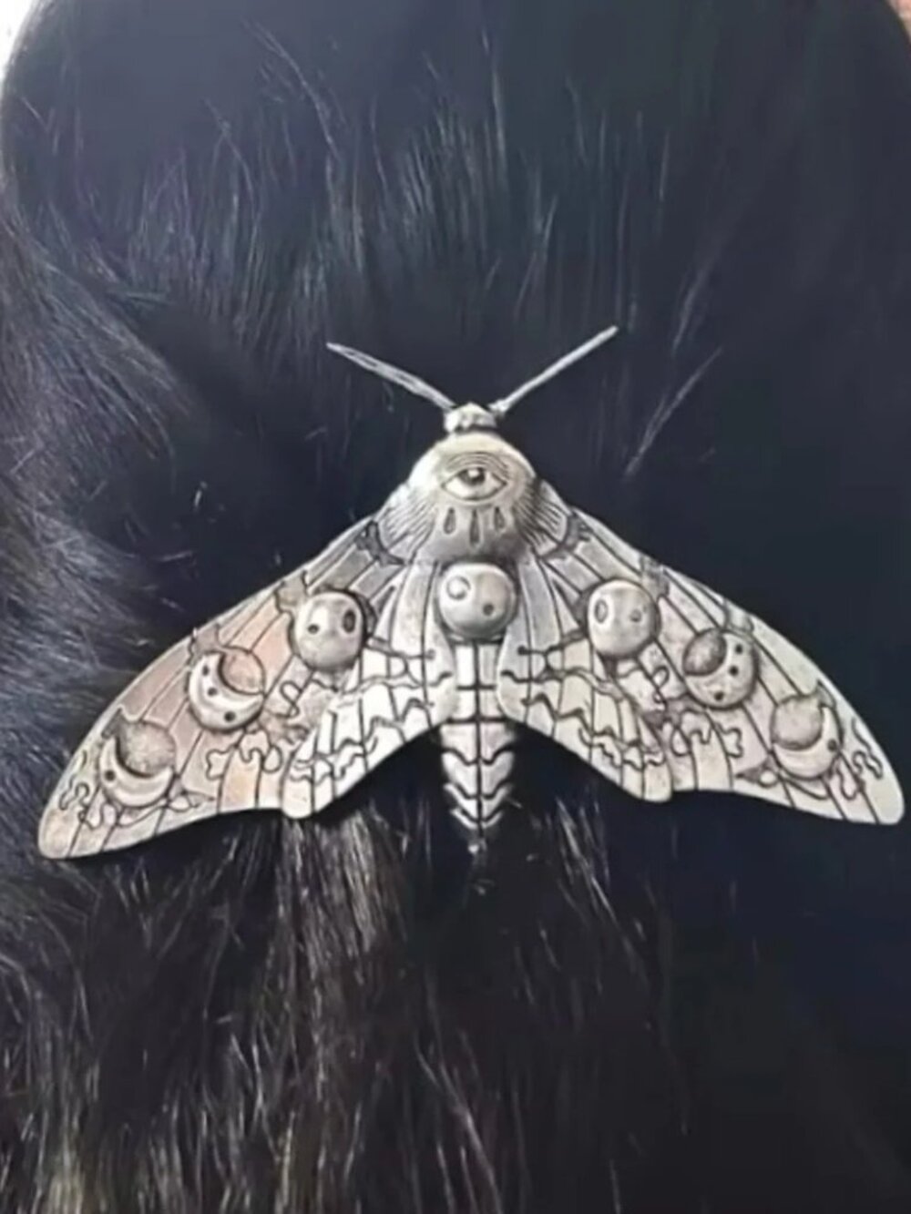 ✨Free People Lunar Phase Silver Moth Hair Clip - Picture 8 of 8